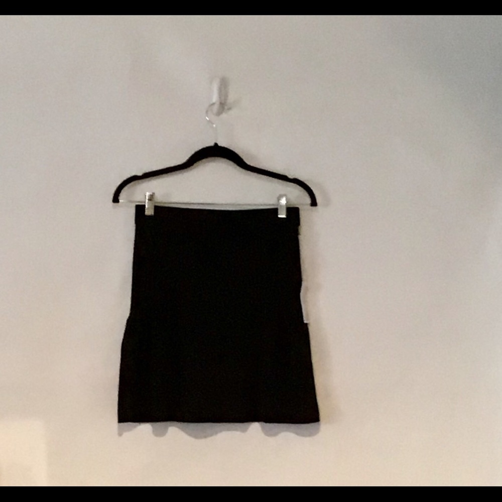 Chelsea 28 Blackβ Skirt